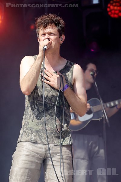 PERFUME GENIUS - 2022-08-27 - SAINT CLOUD - Domaine National - Scene de la Cascade - 